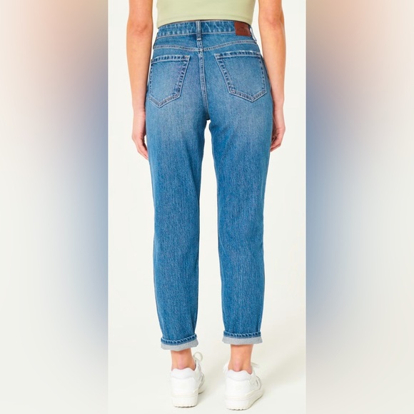 Hollister Ultra High-Rise Mom Jeans Vintage Stretch - Picture 9 of 10